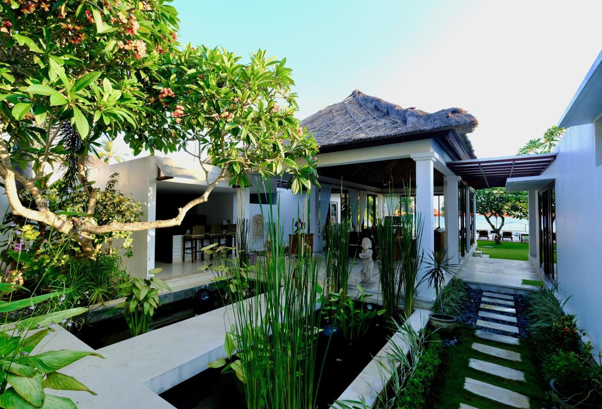 Villa Kaniksa Candidasa Buitenkant foto